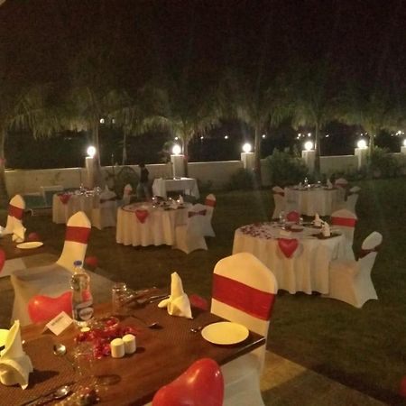 The Fern Residency, Bhuj Hotel Exterior photo